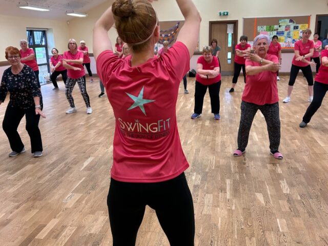 When Being Visible Is Not Showing Off as a Dance Fitness Instructor